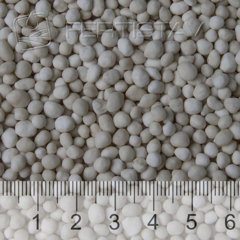 směs DA s vápencem, bělavé až světle hnědé granule (2-5 mm)